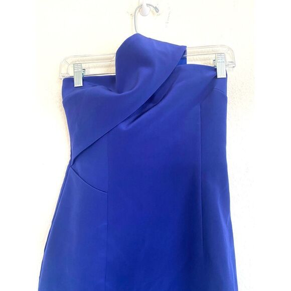 NICHOLAS Blue Midi Dress with Elegant Silhouette - Picture 14 of 16